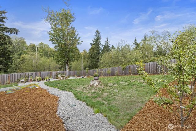 9236 NE Country Woods Lane, Kingston, WA 98346