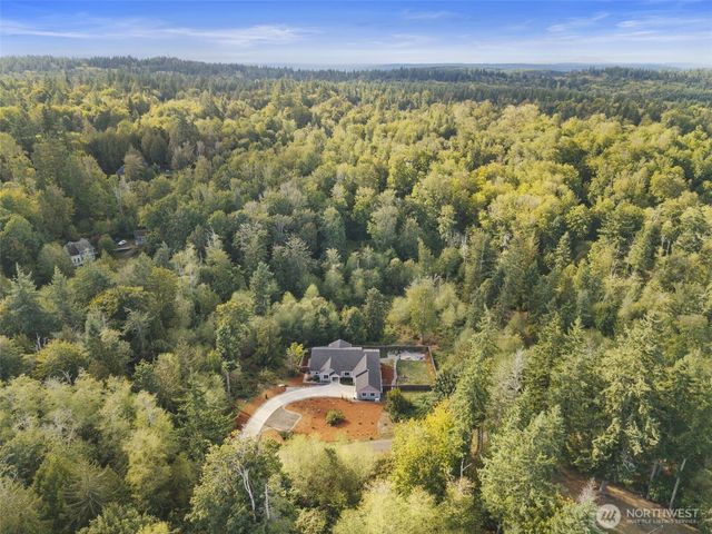 9236 NE Country Woods Lane, Kingston, WA 98346