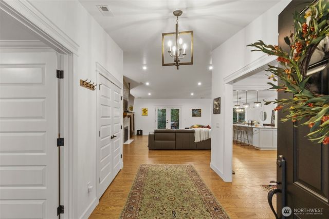 9236 NE Country Woods Lane, Kingston, WA 98346