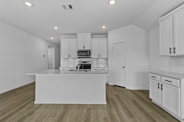 541 Wax Myrtle Way, Hockley, TX 77447