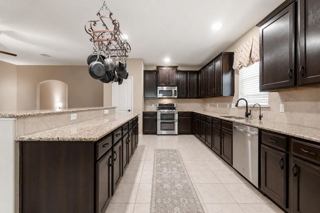 2035 Borthwick Lane, Conroe, TX 77301