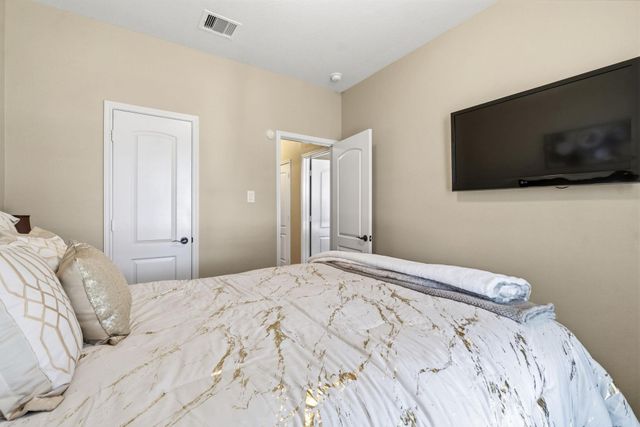 2035 Borthwick Lane, Conroe, TX 77301