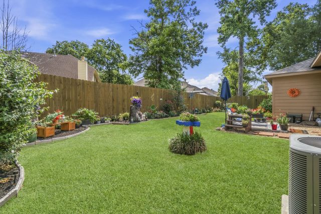 2035 Borthwick Lane, Conroe, TX 77301