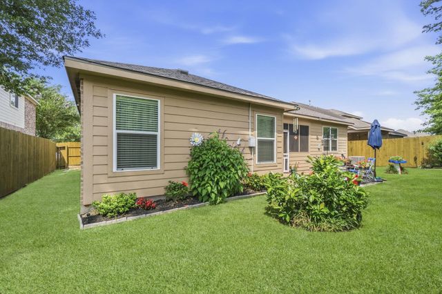 2035 Borthwick Lane, Conroe, TX 77301