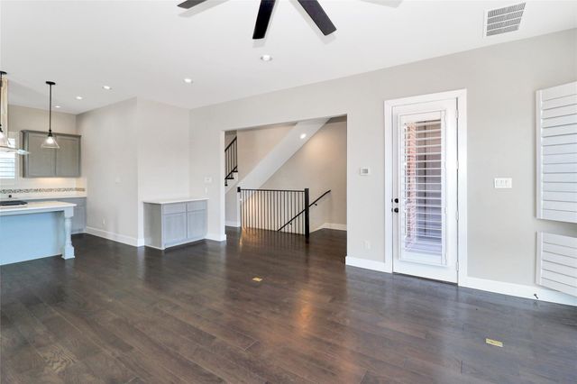 2601 La Altura Lane, Dallas, TX 75212