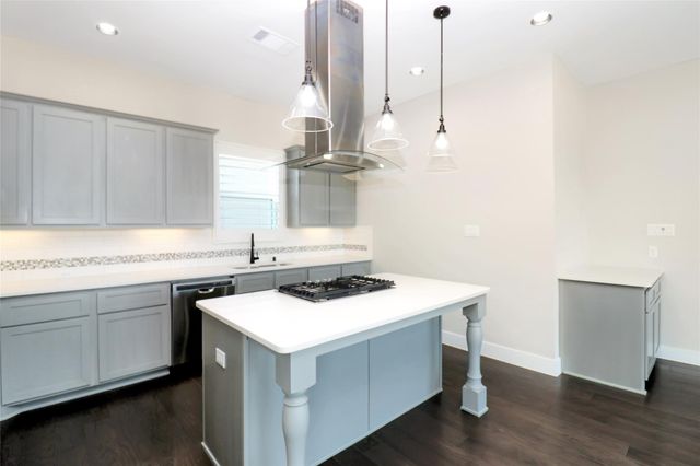 2601 La Altura Lane, Dallas, TX 75212