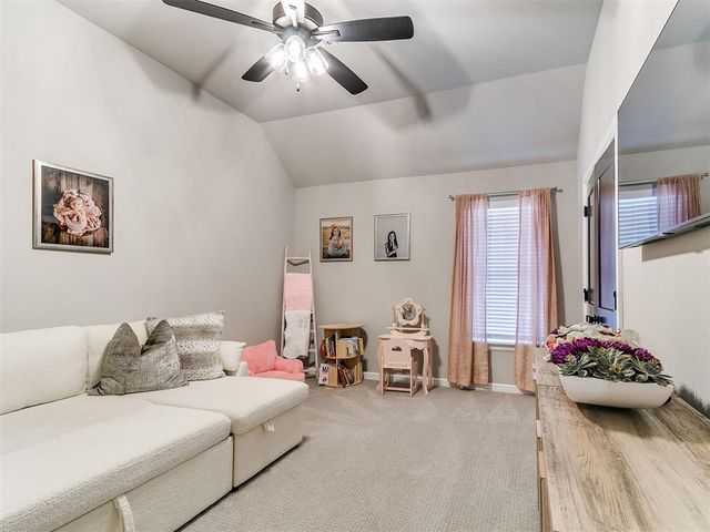 9233 SW 90th Street, Mustang, OK 73064