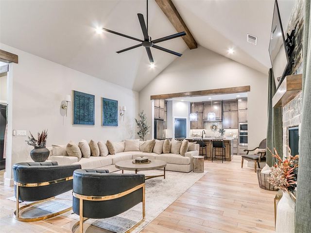 9233 SW 90th Street, Mustang, OK 73064