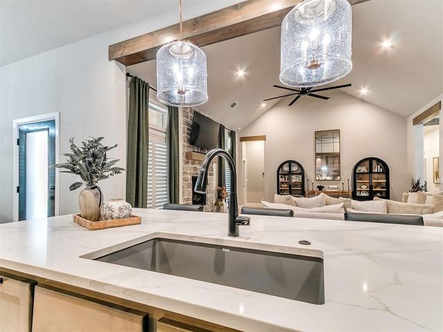 9233 SW 90th Street, Mustang, OK 73064