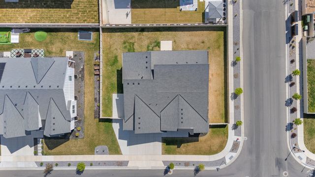 12211 S JUNIPER FLAT CV, Herriman, UT 84096