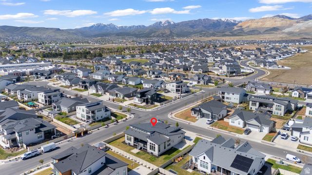 12211 S JUNIPER FLAT CV, Herriman, UT 84096