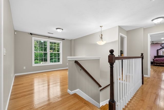14 Longbrook Dr, Cumberland, RI 02864