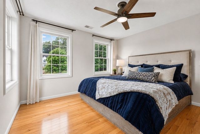 14 Longbrook Dr, Cumberland, RI 02864