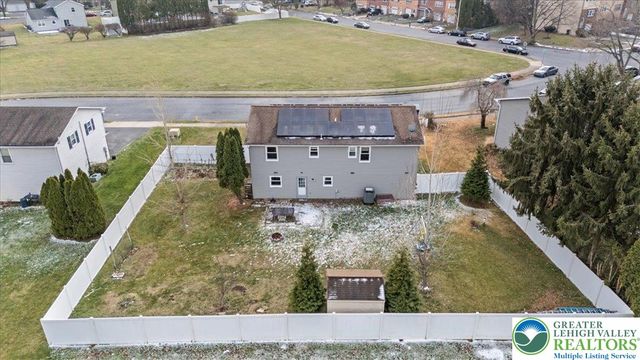 1741 Barrett Drive, Bethlehem City, PA 18017