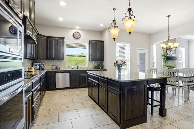 481 Addison Drive, Weatherford, TX 76087