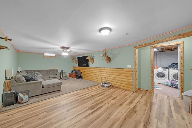 1401 Mundell Dr, Mulvane, KS 67110