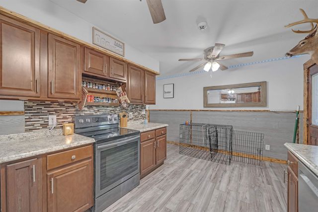 1401 Mundell Dr, Mulvane, KS 67110