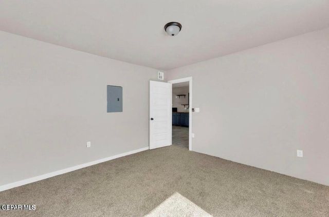 8827 MOUNT ELBERT Drive 4, El Paso, TX 79904