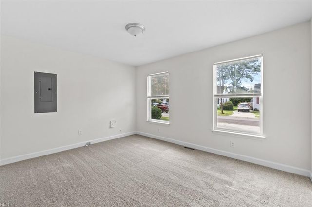 5300 Arthur CIR, Norfolk, VA 23502