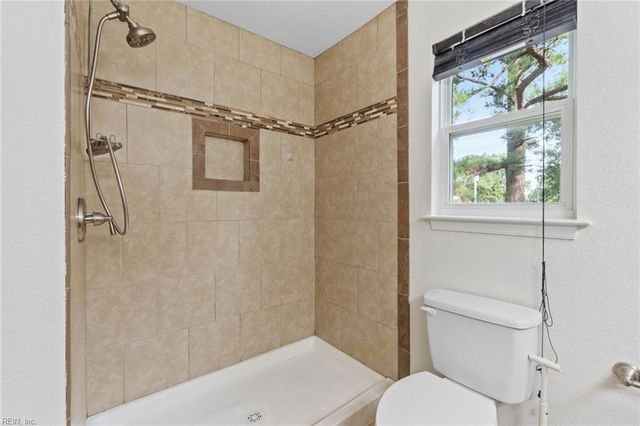 5300 Arthur CIR, Norfolk, VA 23502