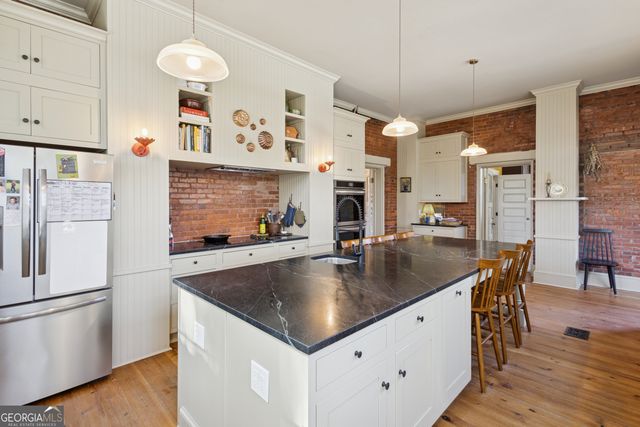 503 N Ash Street, Springfield, GA 31329