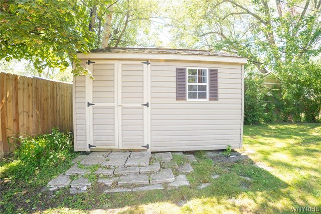 2454 Eggert Road, Tonawanda, NY 14150