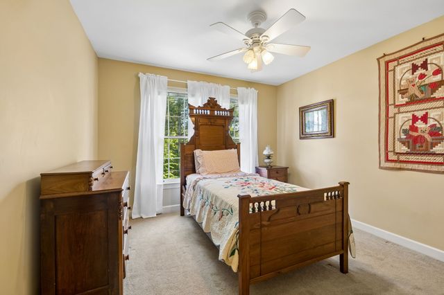 911 Riverbend Rd, Nashville, TN 37221