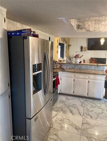 135 S Broadway Street, Ridgecrest, CA 93555