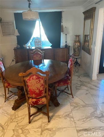 135 S Broadway Street, Ridgecrest, CA 93555