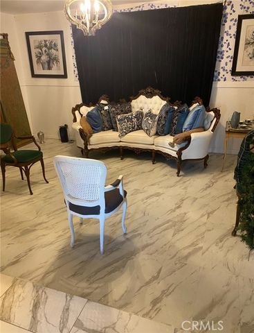 135 S Broadway Street, Ridgecrest, CA 93555