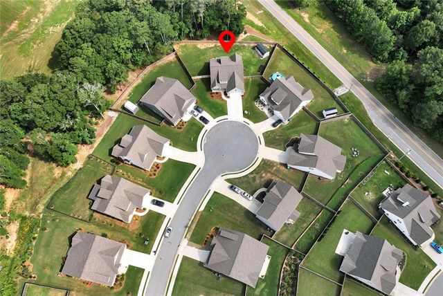 108 Richmond Circle, Statham, GA 30666