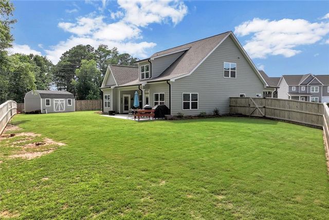 108 Richmond Circle, Statham, GA 30666