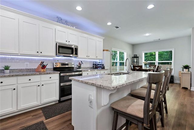 108 Richmond Circle, Statham, GA 30666