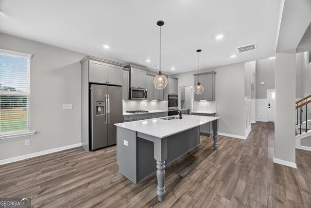 161 Donovan Avenue, Locust Grove, GA 30248
