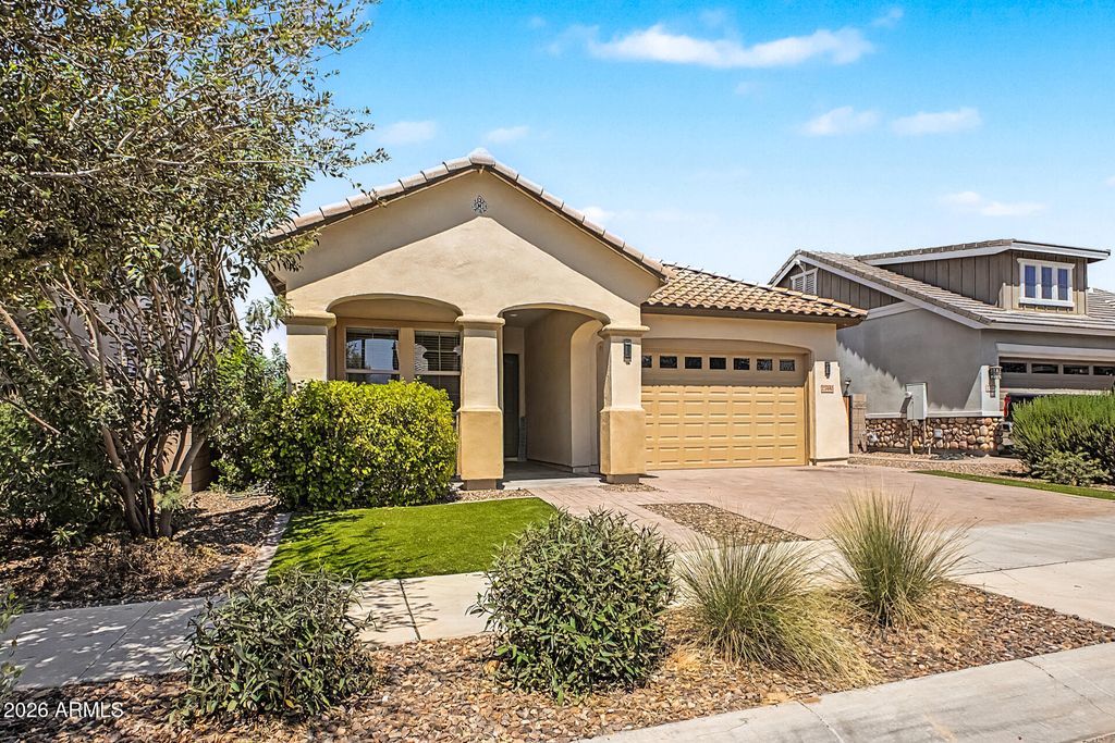 23090 E MAYBERRY Road, Queen Creek, AZ 85142 — photo 2