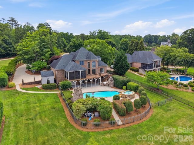 263 Quiet Waters Road, Belmont, NC 28012