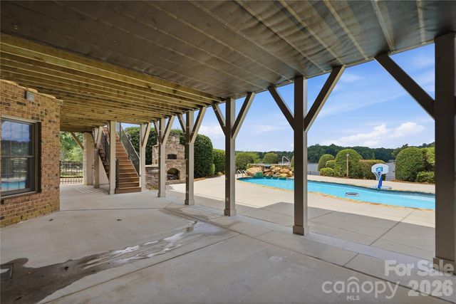 263 Quiet Waters Road, Belmont, NC 28012