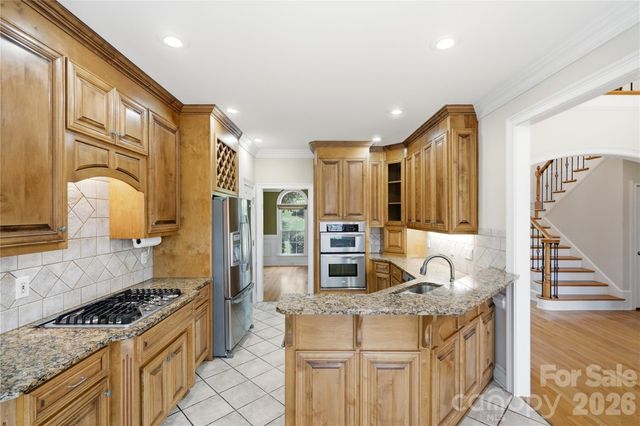 263 Quiet Waters Road, Belmont, NC 28012