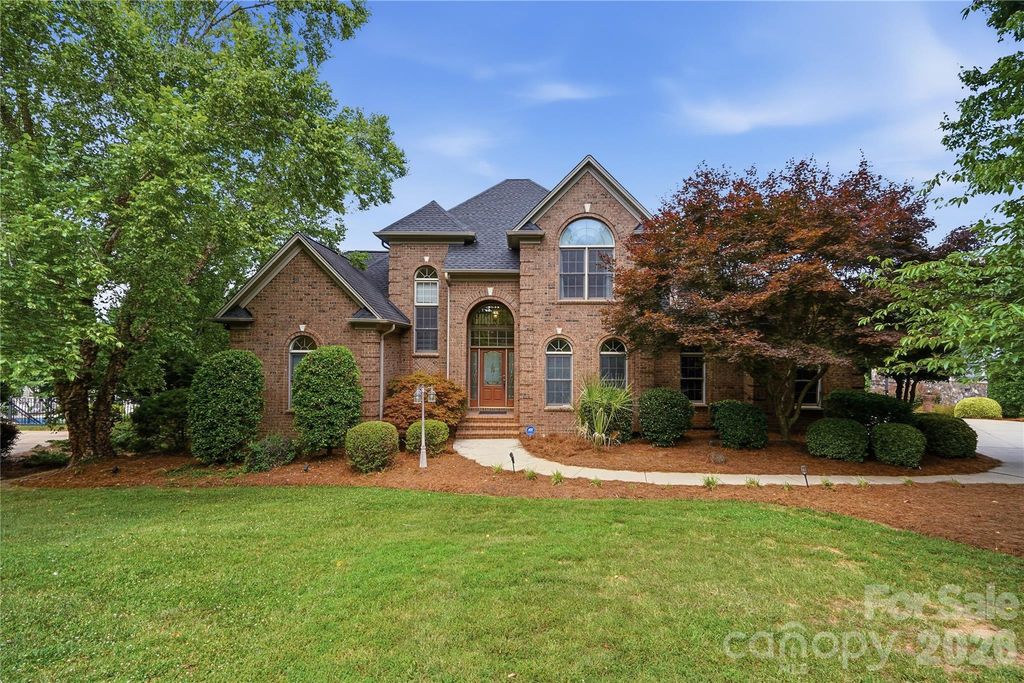 263 Quiet Waters Road, Belmont, NC 28012
