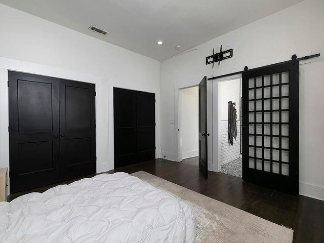 563 Parkway NE Drive, Atlanta, GA 30308