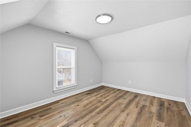 2914 W 45th Avenue, Kansas City, KS 66103