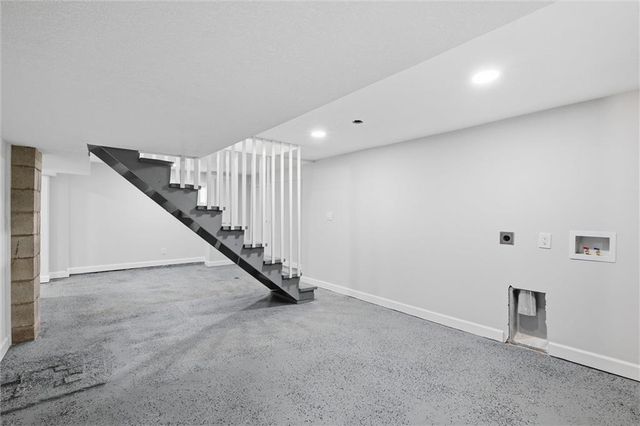 2914 W 45th Avenue, Kansas City, KS 66103