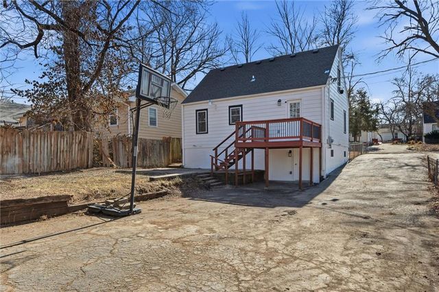 2914 W 45th Avenue, Kansas City, KS 66103