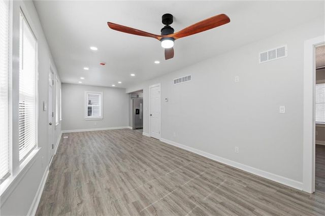 2914 W 45th Avenue, Kansas City, KS 66103