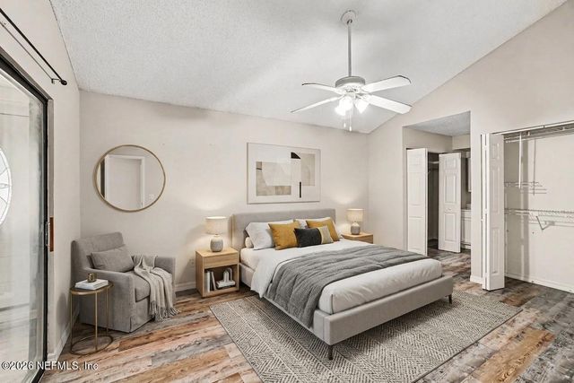 2483 WHISPERING WOODS Boulevard 3, Jacksonville, FL 32246