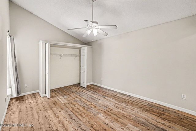 2483 WHISPERING WOODS Boulevard 3, Jacksonville, FL 32246