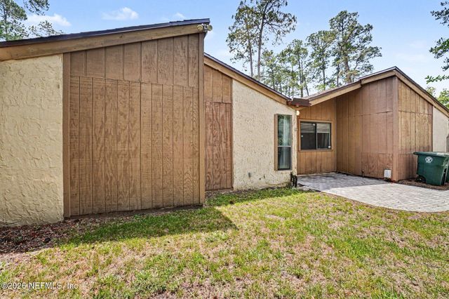 2483 WHISPERING WOODS Boulevard 3, Jacksonville, FL 32246