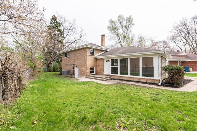 16039 Marion Drive, South Holland, IL 60473