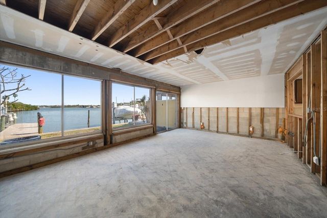 829 E GULF BOULEVARD 107, Indian Rocks Beach, FL 33785