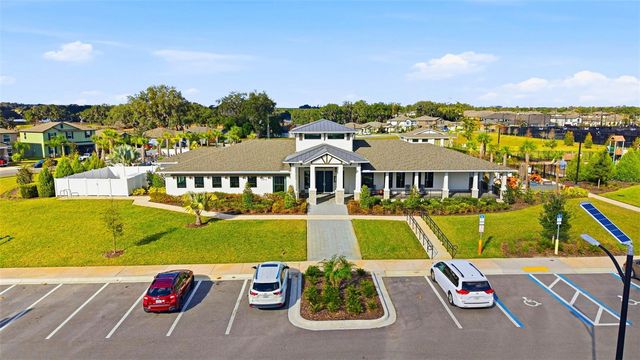 6451 BEVERLY HILLS DRIVE, Zephyrhills, FL 33541